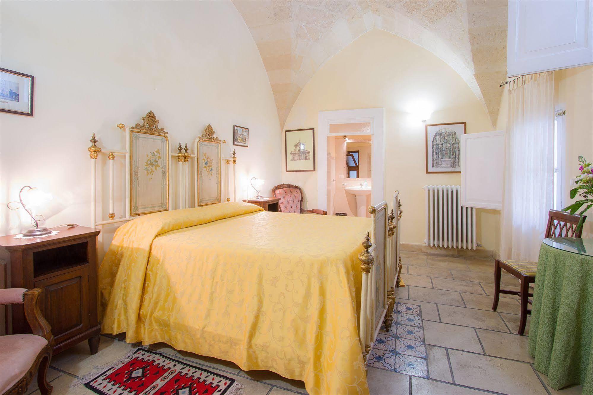 B&B Casa Li Santi เลชเช ภายนอก รูปภาพ